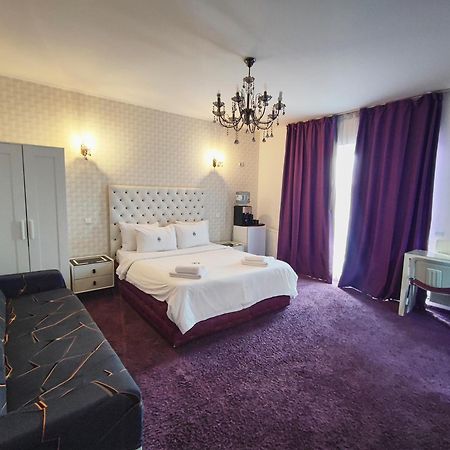Iris Boutique Therme & Bucharest Otopeni Airport ภายนอก รูปภาพ