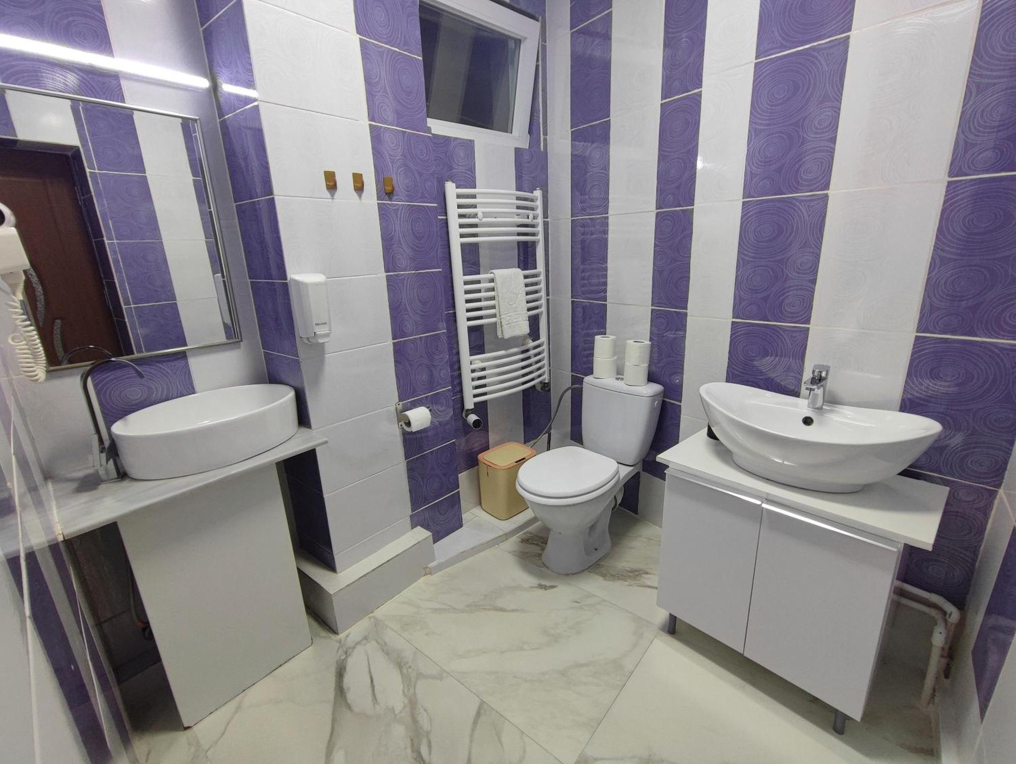 Iris Boutique Therme & Bucharest Otopeni Airport ภายนอก รูปภาพ