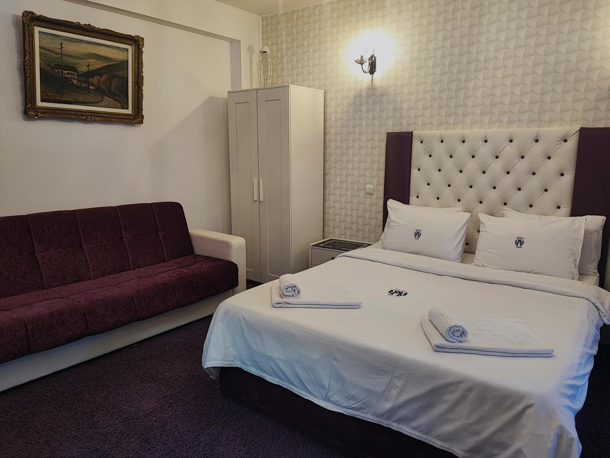 Iris Boutique Therme & Bucharest Otopeni Airport ภายนอก รูปภาพ