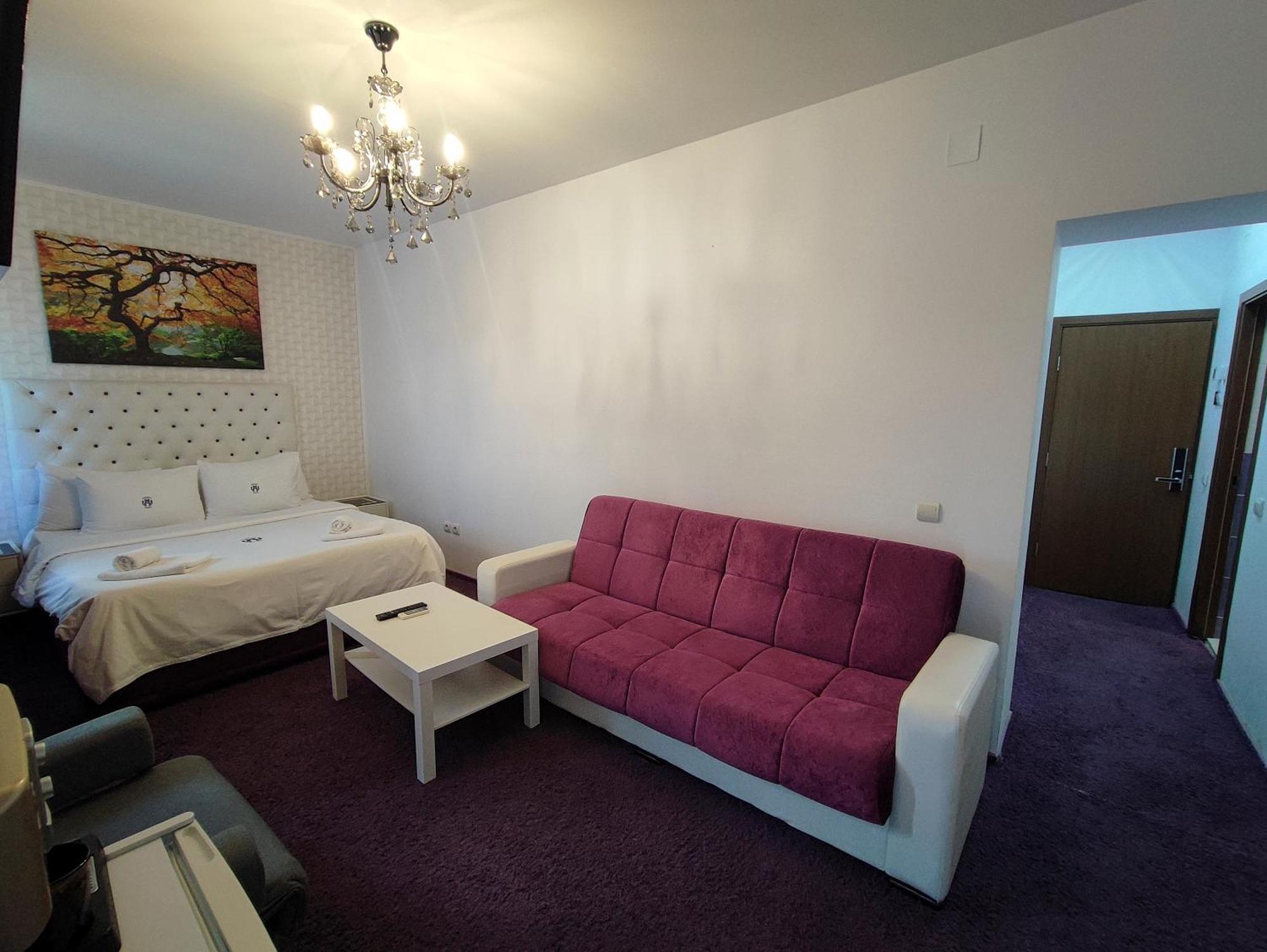 Iris Boutique Therme & Bucharest Otopeni Airport ภายนอก รูปภาพ