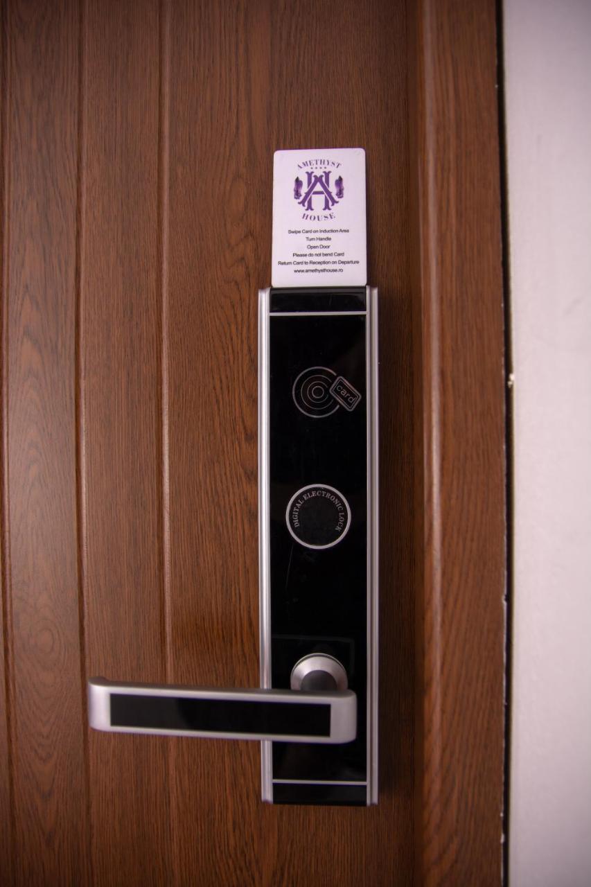 Iris Boutique Therme & Bucharest Otopeni Airport ภายนอก รูปภาพ